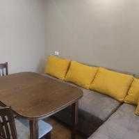 Двустаен апартамент за нощувки МаксиМо