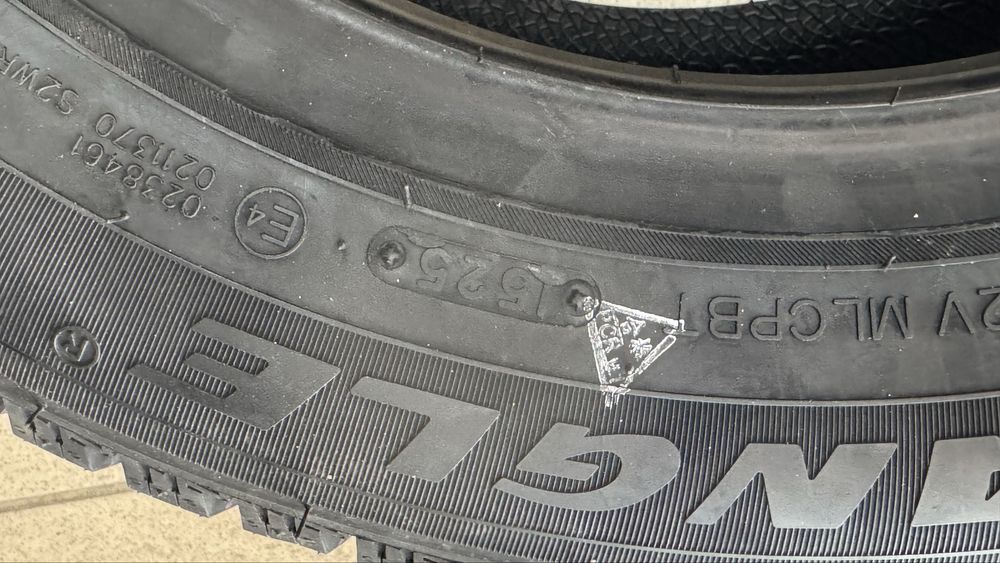 185/65R14 triangle Ti501