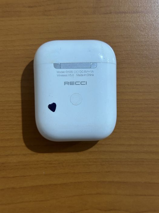 Беспроводные наушники