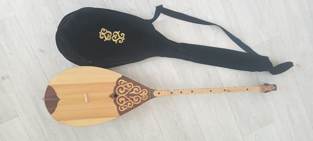 Продам Домбыру за 10000