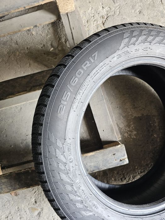 2 anvelope iarna 215 60 17 Nokian 6.7mm 2021