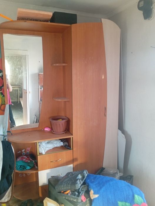 Прихожая мебель продам