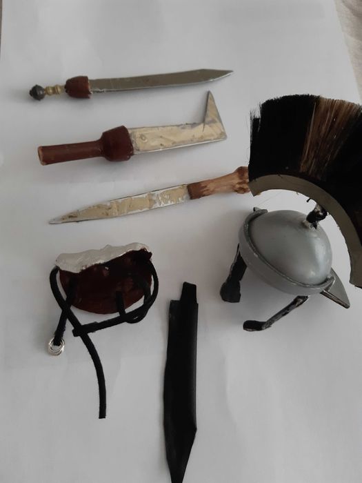 Figurina centurion Roma articulat 30cm cu echipament realizat manual