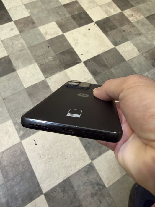 Motorola v30 40 edge neo 256