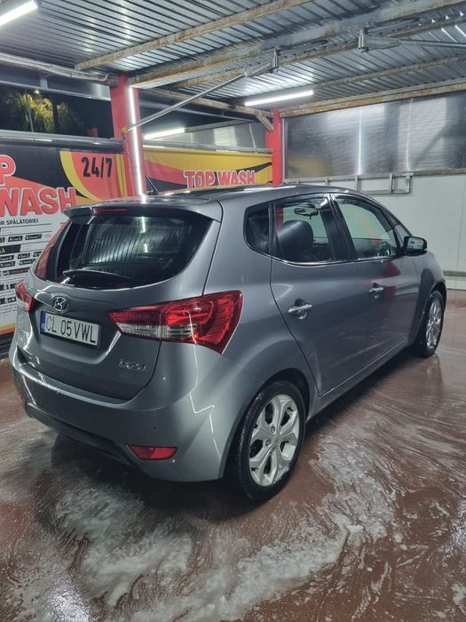 Hyundai    IX20  masina pentru pretentiosi