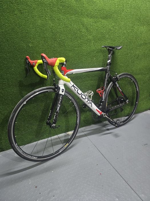 Шосеен,гравел,трекинг ,карбонов canyon, specialized, Stevens, giant