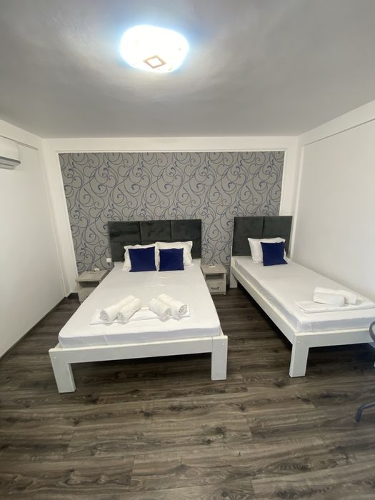 Cazare  Beach Please /Cazare vila/curte la 50 m de mare