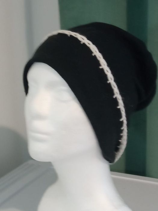 Шапочки ручной работы