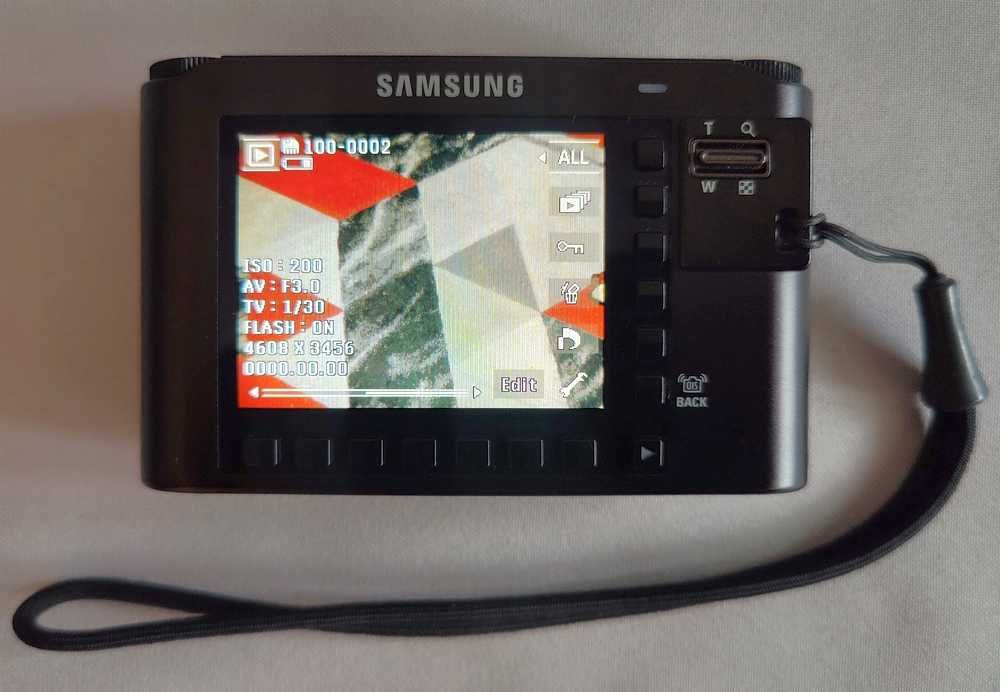 Samsung NV24-HD - 10,2MP