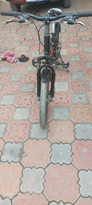 Velosiped orqa tormoz qoyilmagan lekin ozi bor.Kelishamiz