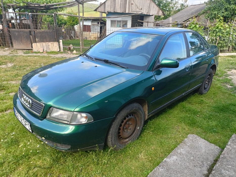 AUDI A4 1998 — imagine 2