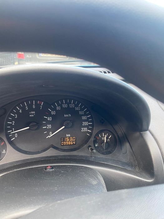 Vând Opel CORSA 2002