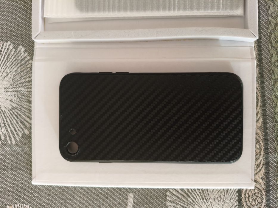 iphone 8, 64 gb in stare foarte buna