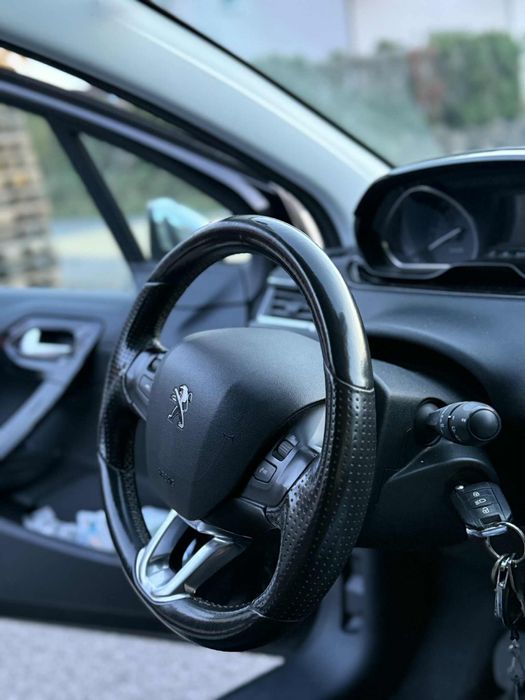 Peugeot 208, 1.6 turbo