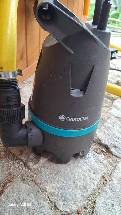 Помпа потопяема Gardena
