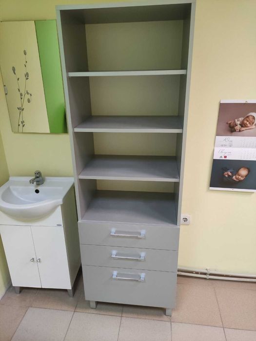 Шкаф - запазен е, размерите са в снимките