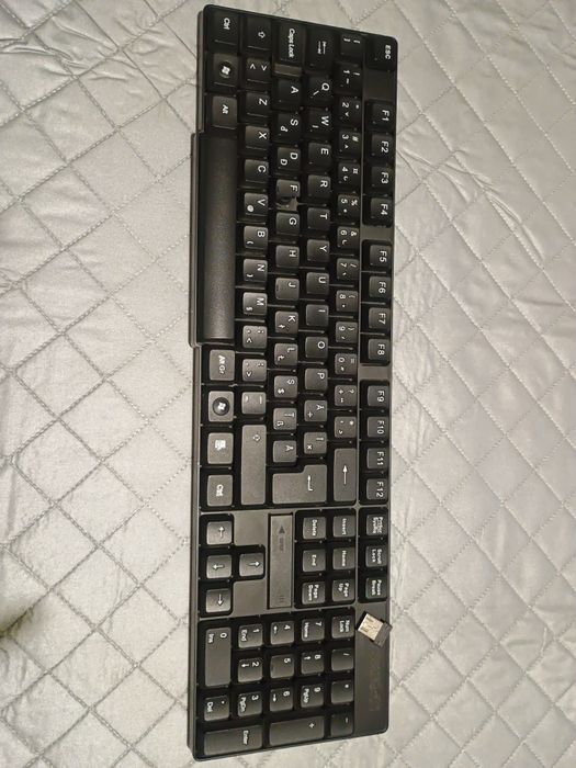Tastatura wireless