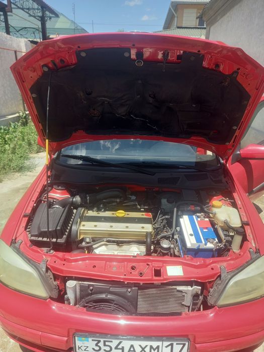 Продам машину Оpel Astra G