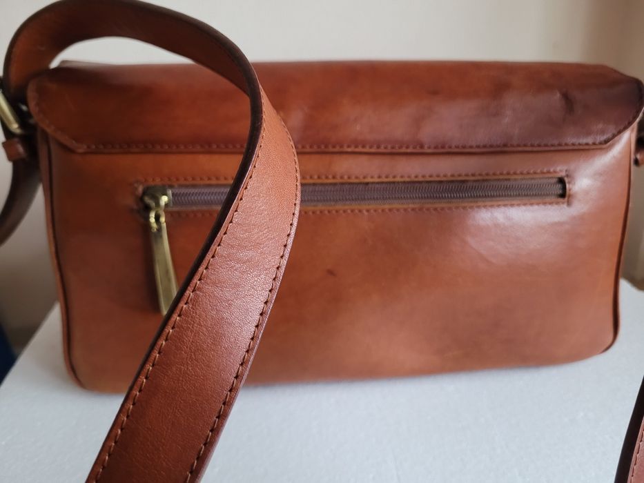 Geanta piele box