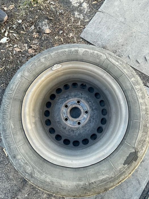 Продам два баллона д.15