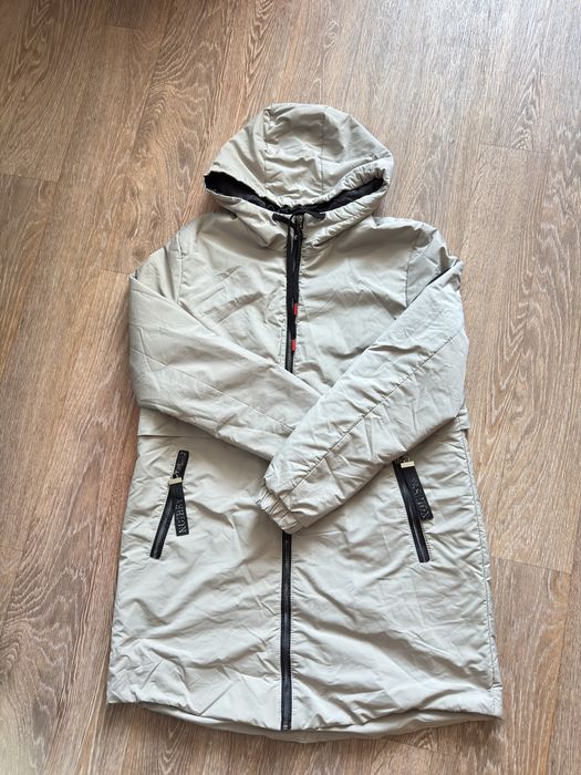 Продам куртку демисезон