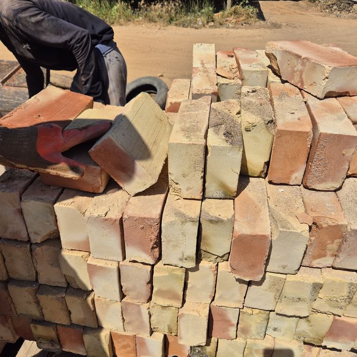 Кирпич красный кирпич