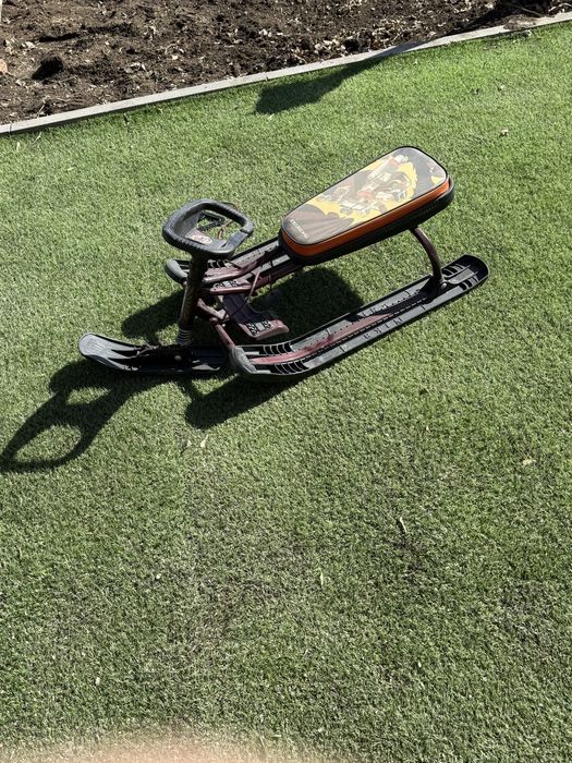 Продам зимние санки