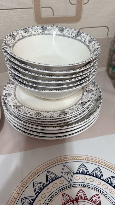 Продам столовую посуду