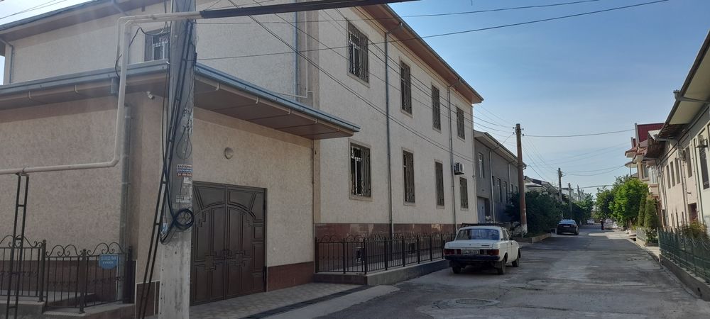 Продается евродом 3 уровня