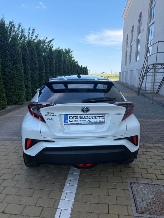 Toyota C-HR Unic proprietar in romania