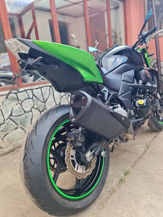 Kawasaki Z750 R 2011