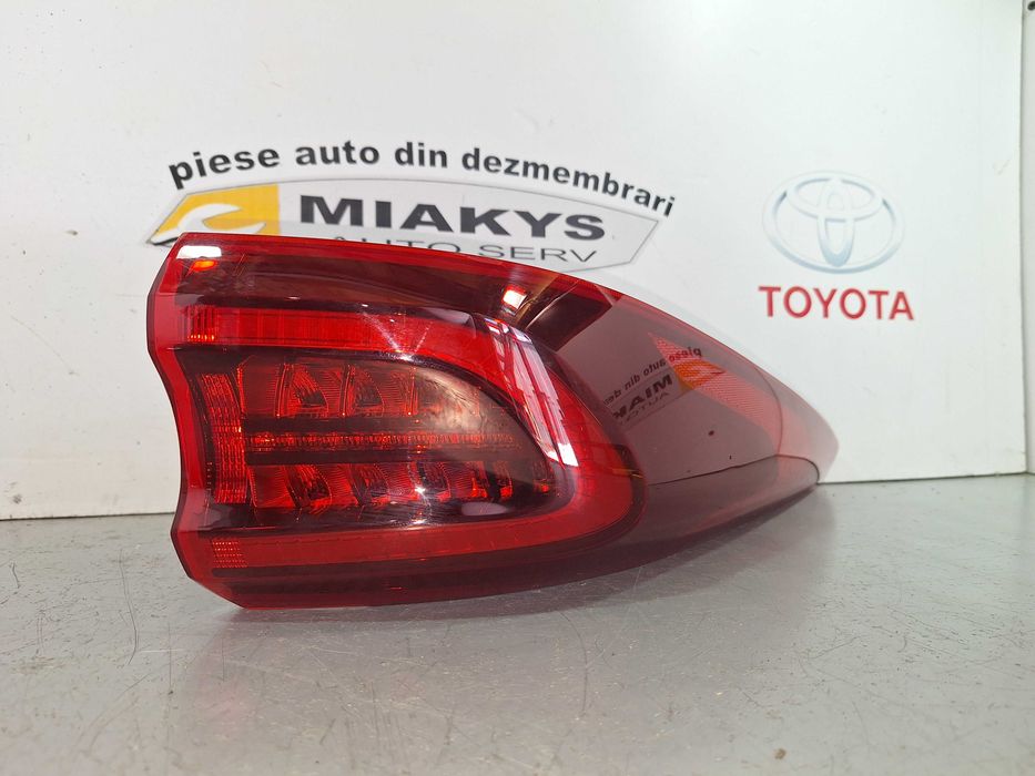 Stopuri aripa stanga/dreapta Kia Sportage 2016-2021 Cod: 92401F1600