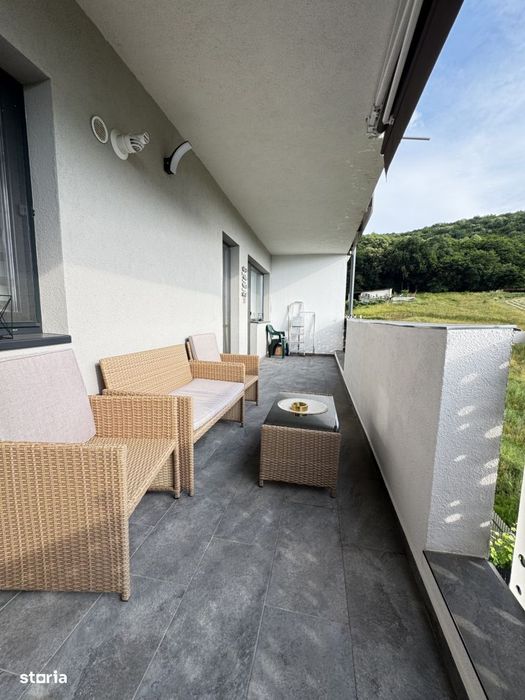 Apartament de 3 camere, 64 mp, mobilat/utilat, parcare,Zona Sub Cetate