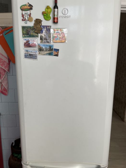 Холодильник двухкмерный