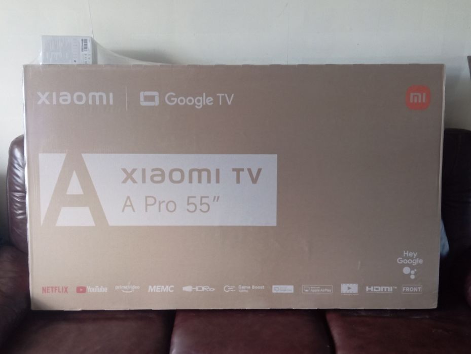 Продавам телевизор Xiaomi A Pro 55 , 4K QLED и камера Xiaomi C 701