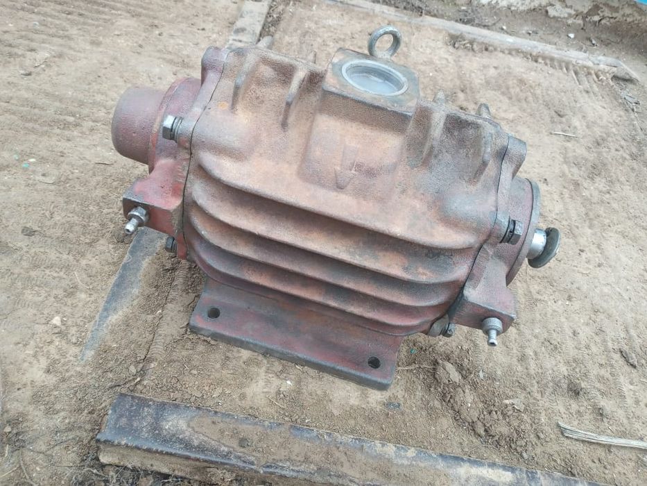 Бу. Насос ассенизатора