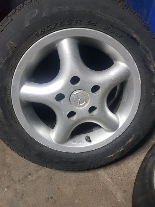 Гуми и джанти за Mazda