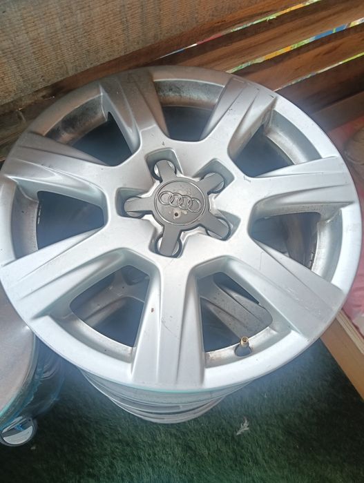 Genti Audi Originale