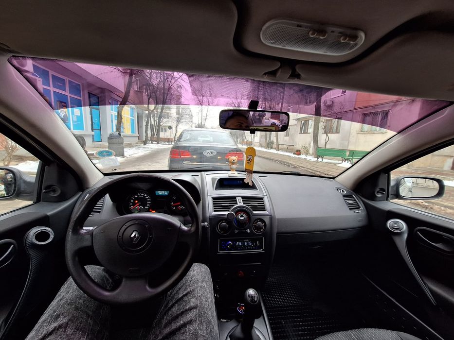 Vând renault megane 2 , 1.4 16v