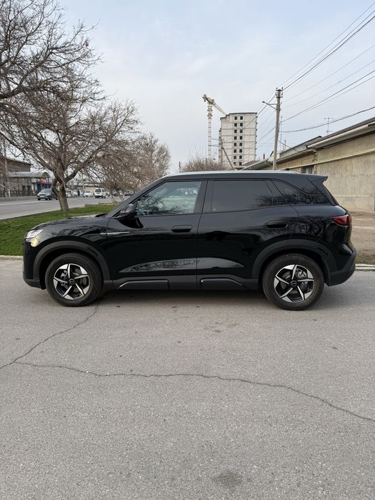 BYD Yuan Up srochno sotiladi ofitcial garantiyalik