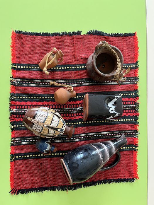 Два етно керамични сета