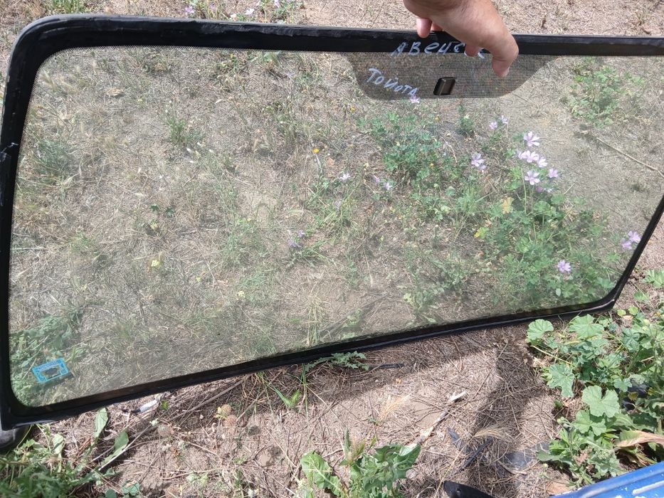 Предно (челно) стъкло за Toyota Avensis /Тойота Авенсис