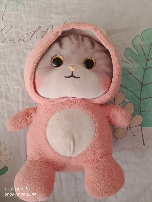 продам игрушку кошку