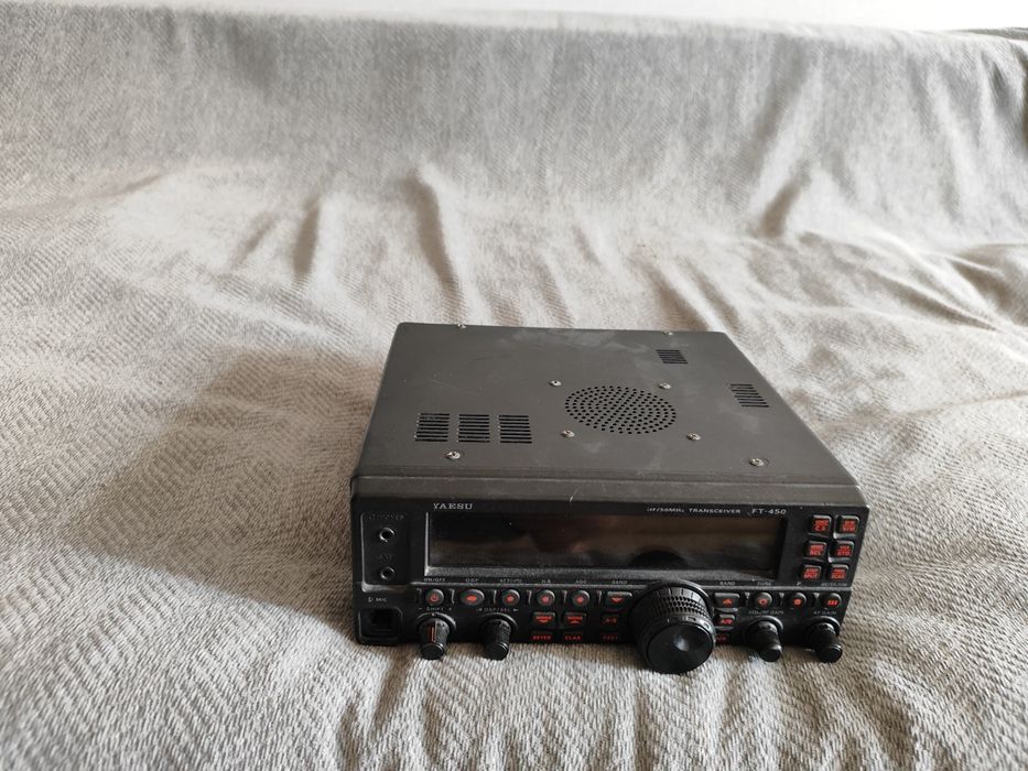 Продам трансивер YAESU FT-450