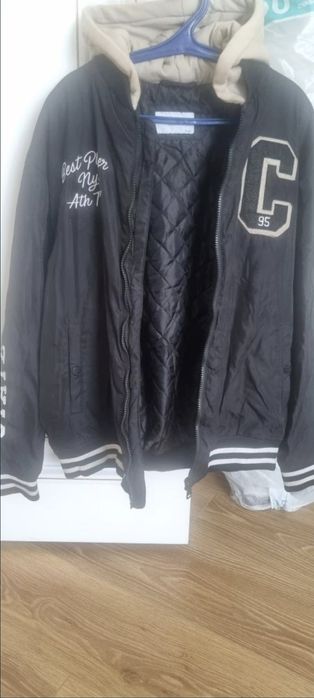 Куртка (бомбер) на подростка