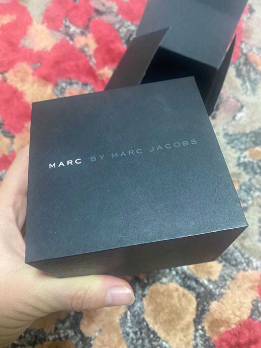vand ceas Marc Jacobs