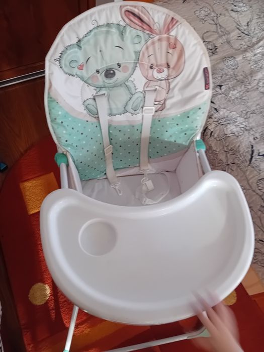 Scaun de masa copiii