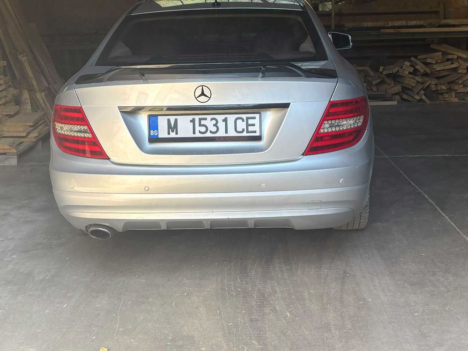 Задна броня за C220 W204 coupe