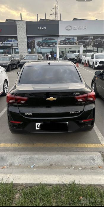 Onix premier продается