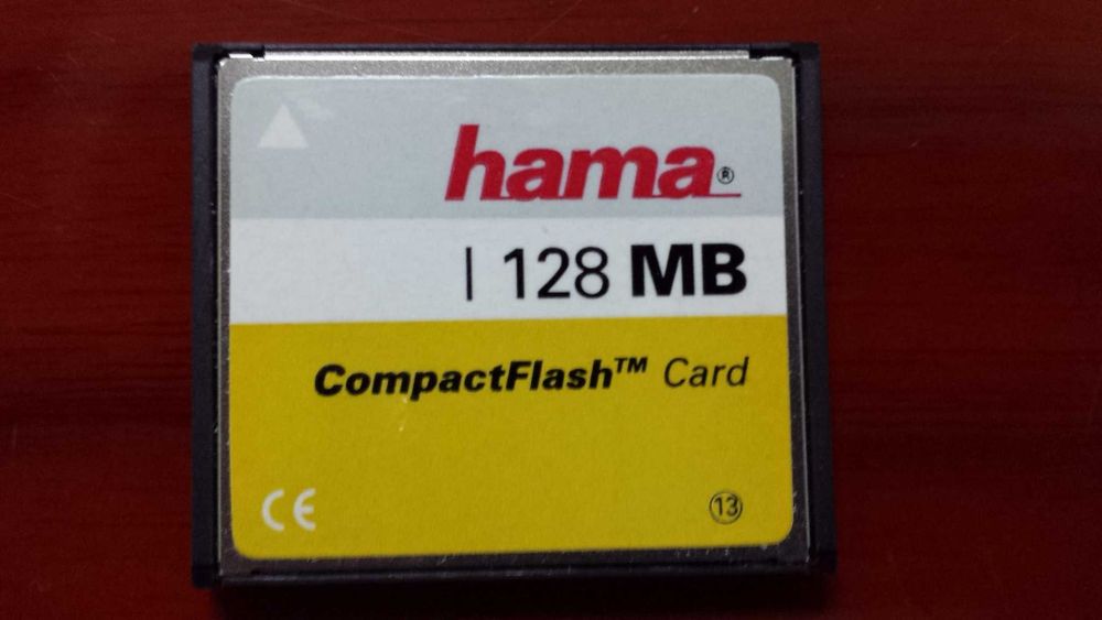 Hama Compact Flash карта памяти ностальгическая